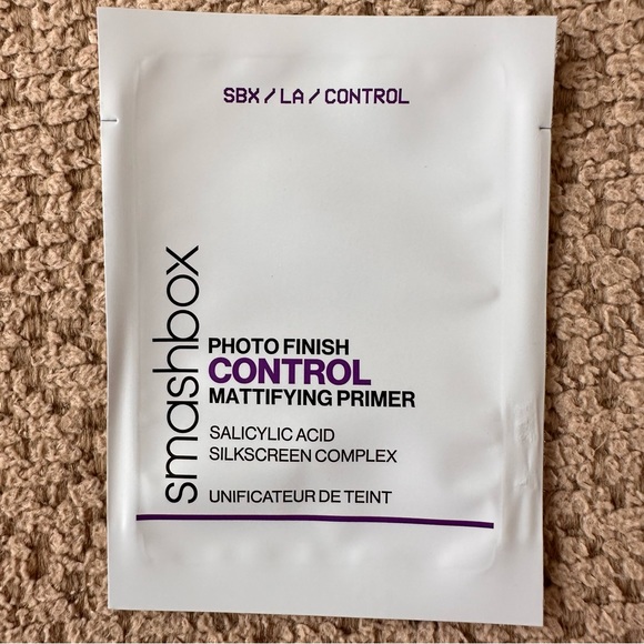 Assortment of Trial Size Skin and Haircare Products - Picture 6 of 14